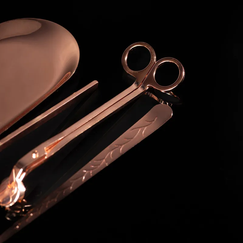 Elegants sveču kopšanas komplekts ROZĀ ZELTS